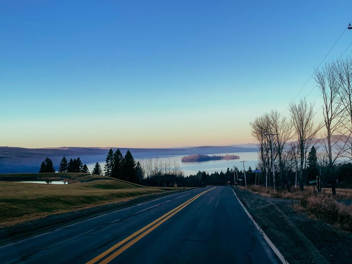 Rangeley Town & Lake Экстерьер фото